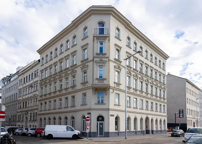 Apartment Bamboo : A Cozy Family Haven In Vienna's 9th District Vienna