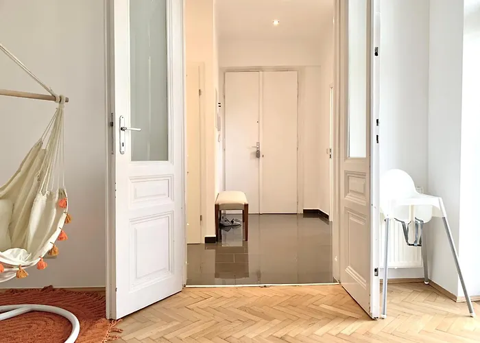 Apartment Bamboo : A Cozy Family Haven In Vienna's 9th District *